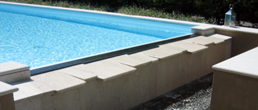 Acquafertpool tecnica e professionalita bordo piscina