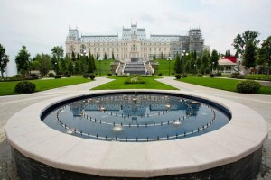 Acquafert fontana a Iasi (2)