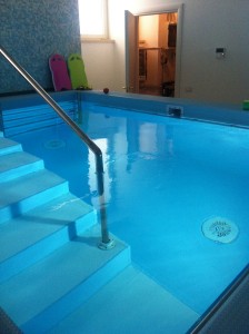 Acquafertpool vasca illuminata illuminazione bianca